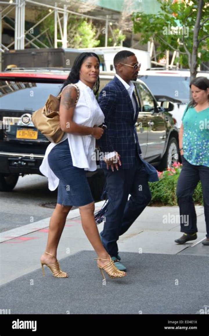 Joseline Hernandez’s ‘Uncomfortable’ Photo Draws Major Backlash: ‘You Have a Daughter’