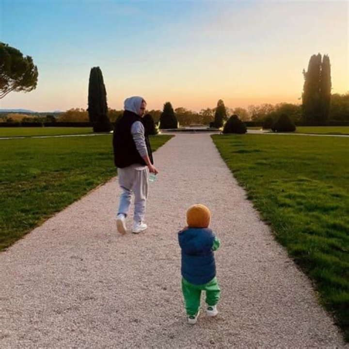 Julien Doré Et Son Fils