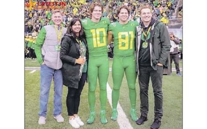 Justin Herbert Parents, Ethnicity, Wiki, Biography, Age, Girlfriend, Career, Net Worth