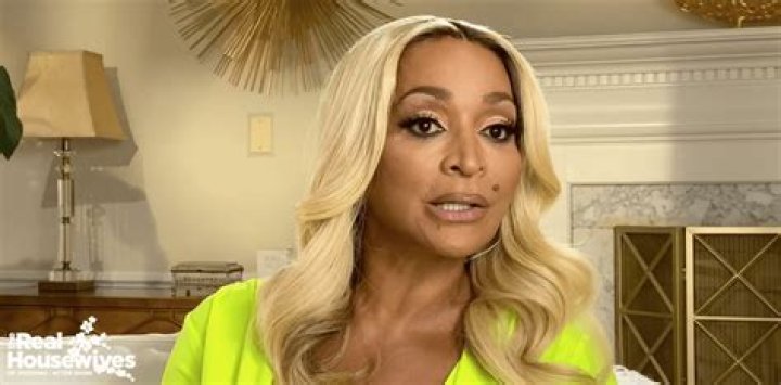 Karen Huger says Gizelle Bryant’s face, hands and ankles are bloated, compares it to ‘alcohol inflammation’