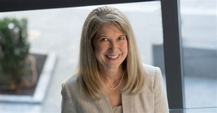 Karen Larrimer Net Worth (2024) | wallmine
