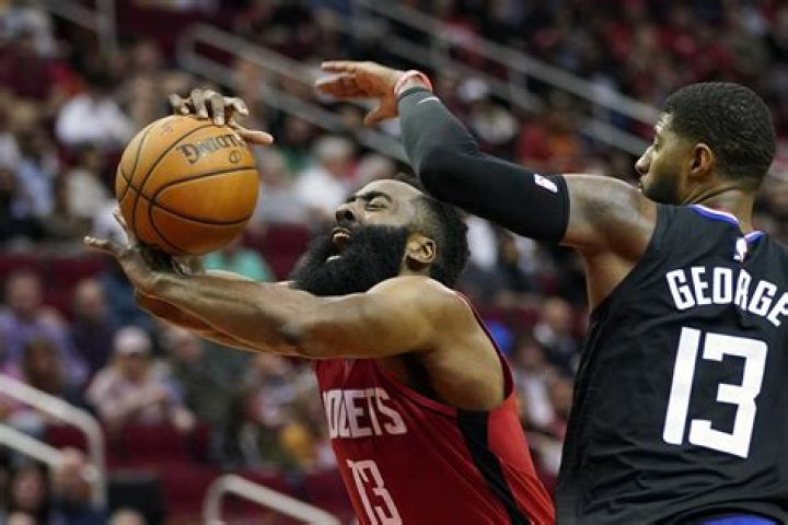 Kawhi Leonard has 25 points, Clippers rout Rockets 120-105