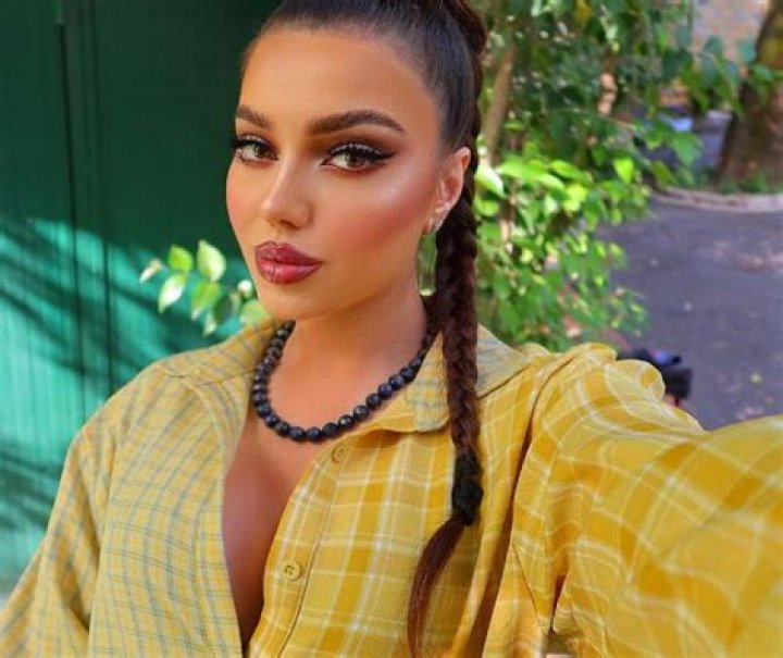 Kayla Brackett Wiki, Biography, Net Worth, Age, Family, Facts and More
