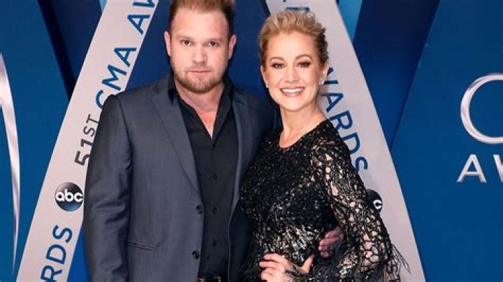 Kellie Pickler’s Husband Kyle Jacobs Commits Suicide at 49