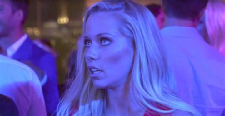 Kendra Wilkinson’s family reunion explodes on Kendra on Top