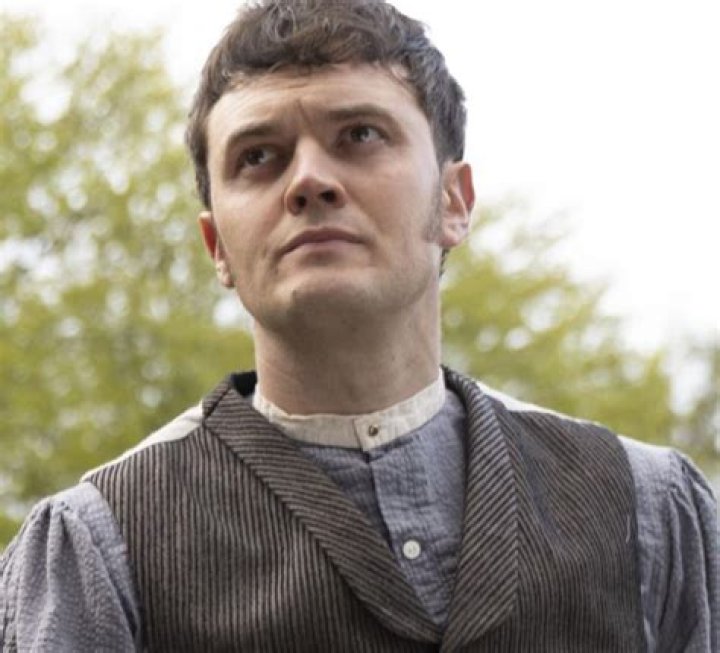 Kerr Logan (Actor) Siblings: Brother Or Sister, Family, Wife, Children, Career, Net Worth And More