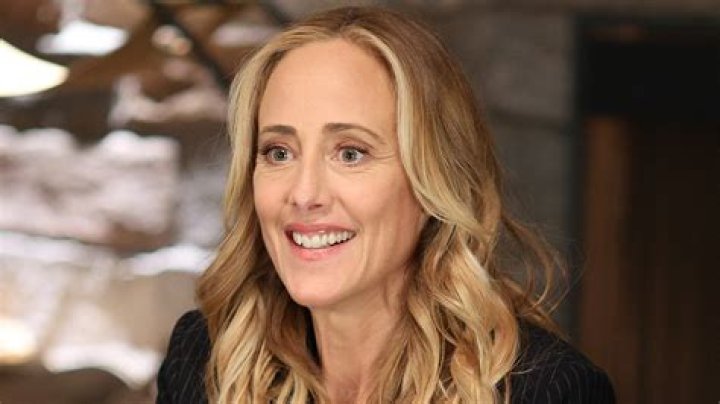 Kim Raver Loves When Fans Hate On Teddy