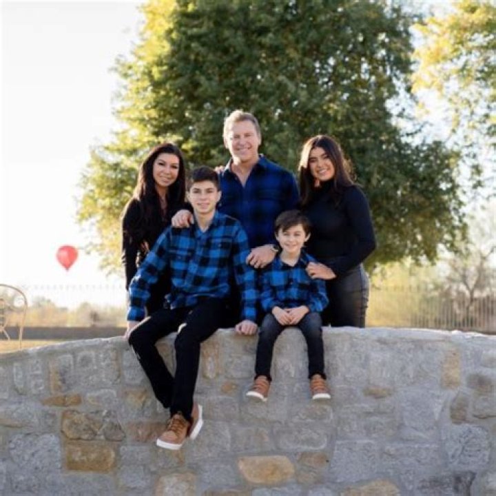 Kira Girard's son Jax Girard, Age, Parents, Siblings, Net Worth