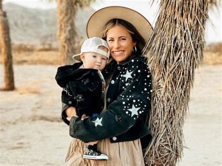 Krista Horton (Blogger) Wiki, Biography, Age, Boyfriend, Family, Facts and More