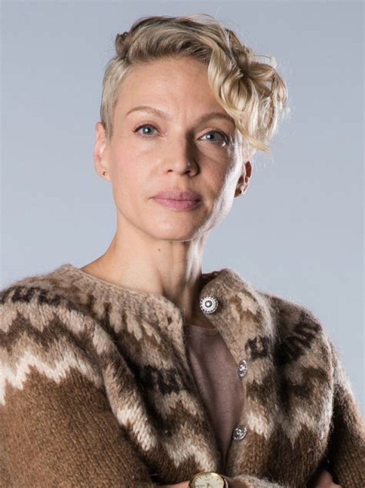 Kristin Lehman (Miriam Bancroft on Altered Carbon) Wiki Bio