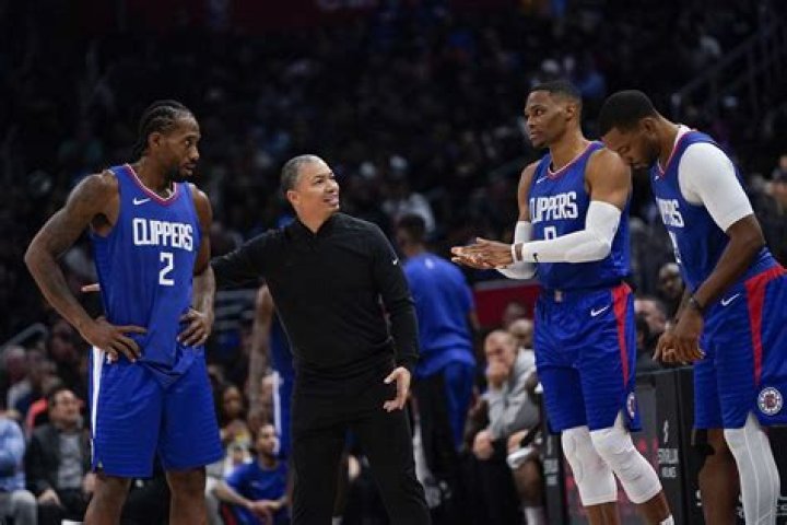 LA Clippers Injury Report: Will Paul George Play Against Kings Tonight? Deets Inside