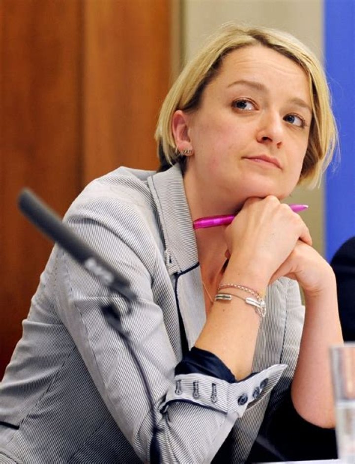 Laura Kuenssberg (BBC) Bio, Wiki, Age, Height, Family, Husband, Married, Salary, Net Worth