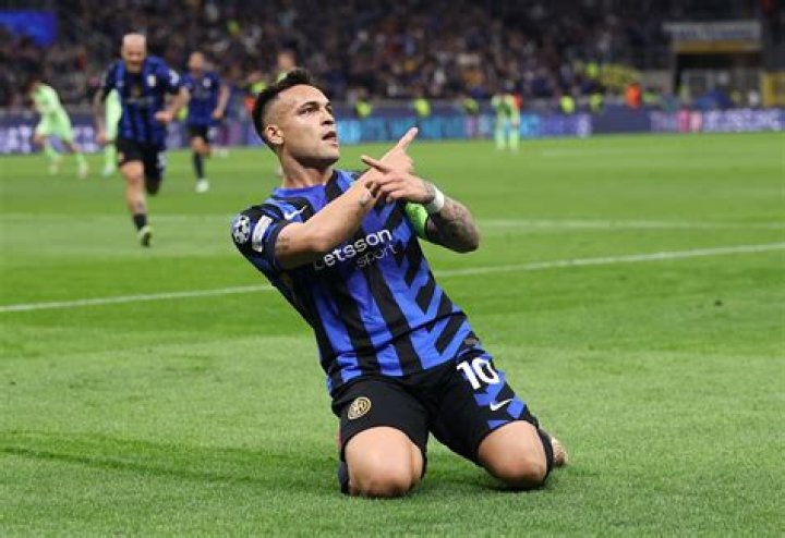 Lautaro Martínez Stats, Goals, Records, Assists, Cups and more