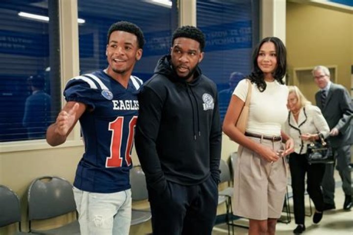 Layla Keating (All American): What Happened to Her & Why Is Her Dad Different In New Season?