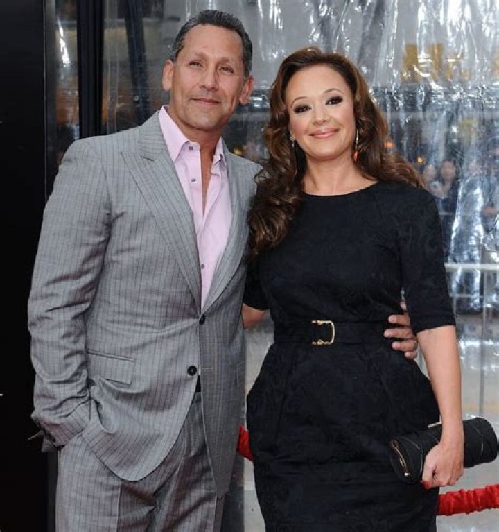 Leah Remini Husband: Relationship Detail With Angelo Pagan