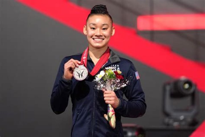 Leanne Wong Parents, Ethnicity, Nationality, Wiki, Bio, Age, Boyfriend, Height, Weight, Career, Net Worth