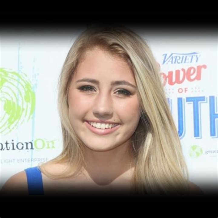 Lia Marie Johnson Net Worth and Earnings 2022