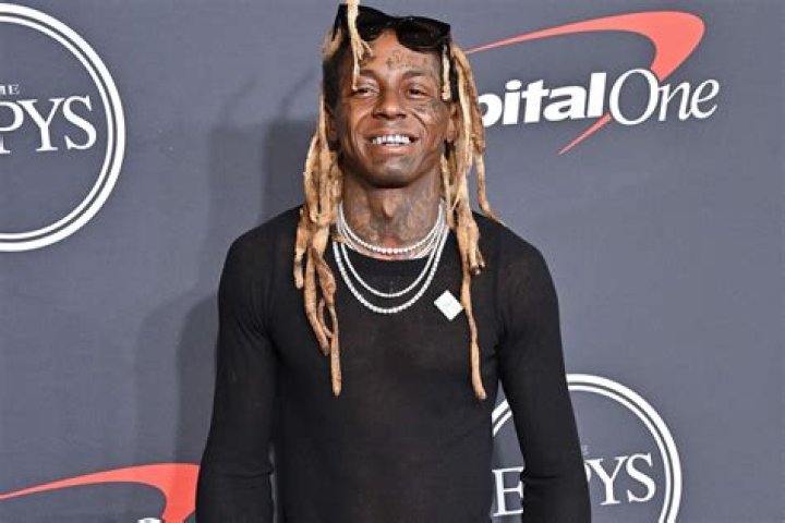 Lil Twist Parents, Ethnicity, Wiki, Biography, Age, Girlfriend, Career, Net Worth