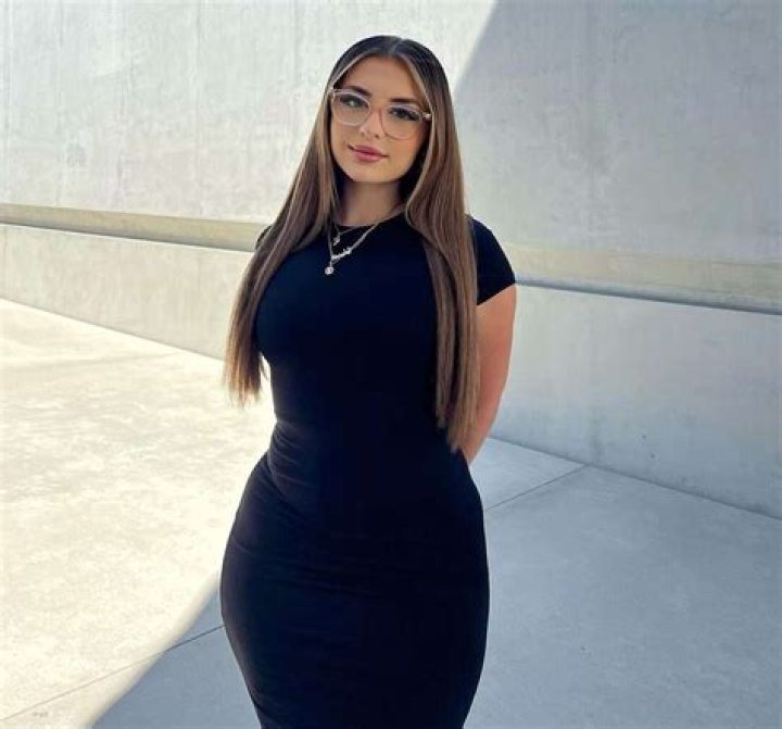 Lilith Cavaliere (TikTok Star) Wiki, Biography, Age, Boyfriends, Family, Facts, and More