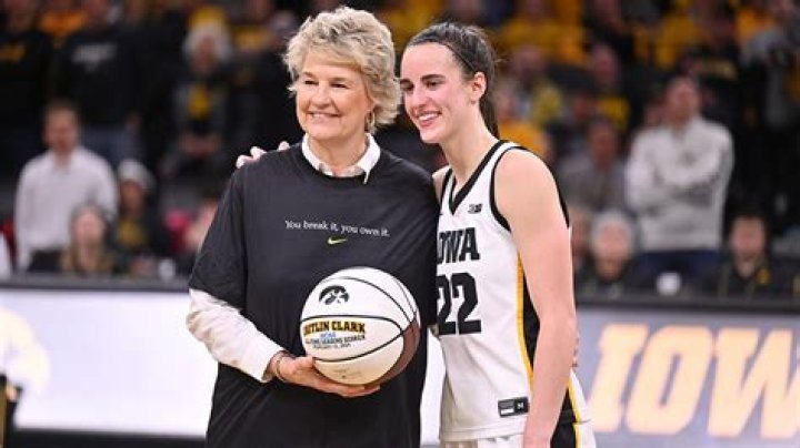 Lisa Bluder: Hawkeyes’ Caitlin Clark broke ‘the real record’ by passing Lynette Woodard