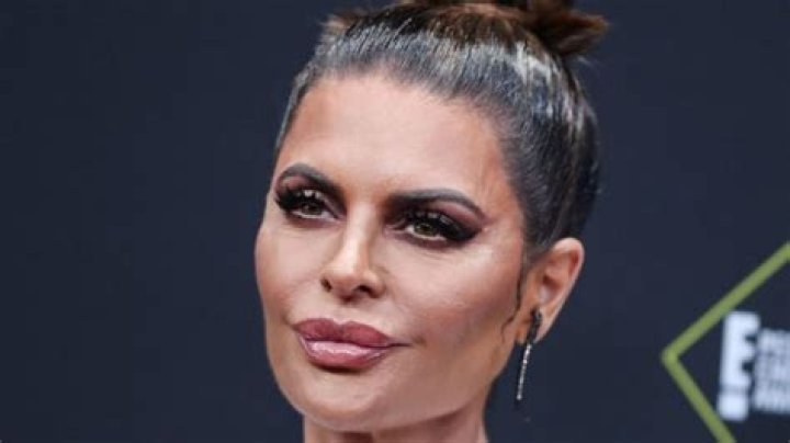 Lisa Rinna goes wild with RHOBH reunion look