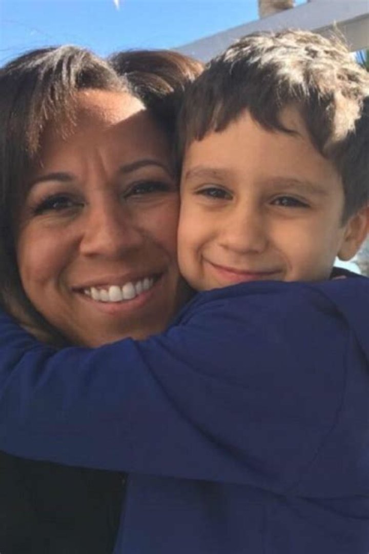 Lisa Salters Wife, Partner, Family, Wiki, Age, Salary, Net Worth, Height