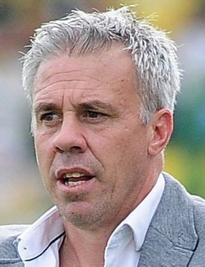 Lucas Pusineri - Manager profile