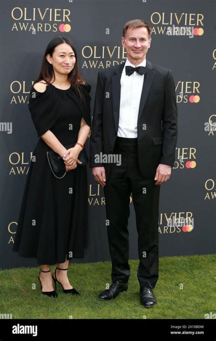 Lucia Hunt Wiki (Jeremy Hunt's Wife), Age, Children, Ethnicity, Net Worth & Nationality
