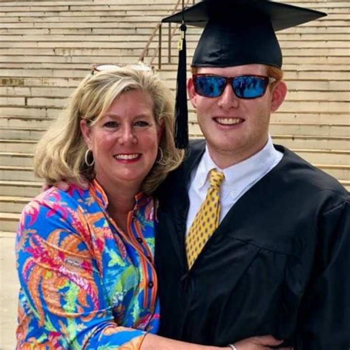 Maggie Murdaugh: Wife of Alex Murdaugh, Death, Family, Attorney, Marriage, Investigation and More