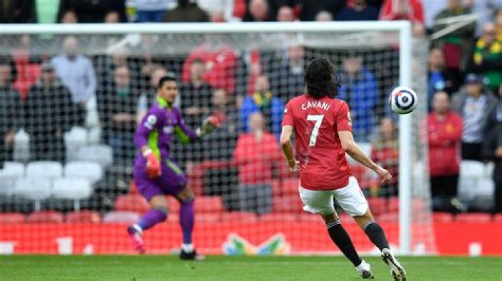 Manchester United 1-1 Fulham: Relegated Fulham to rise