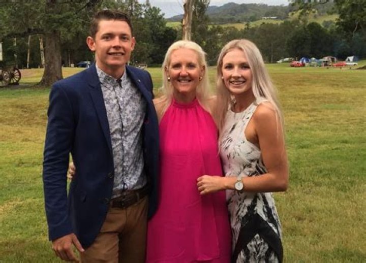 Meet Cameron Smith Sister Mel Smith- Age Gap And Family Tree
