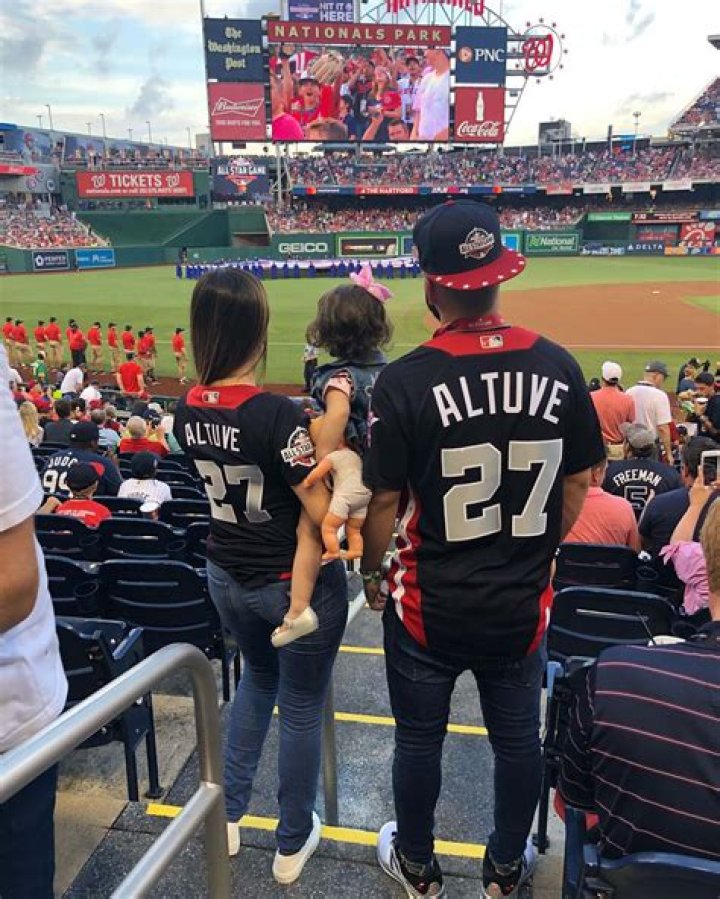 Meet His Love Of Life Nina Altuve And Learn More