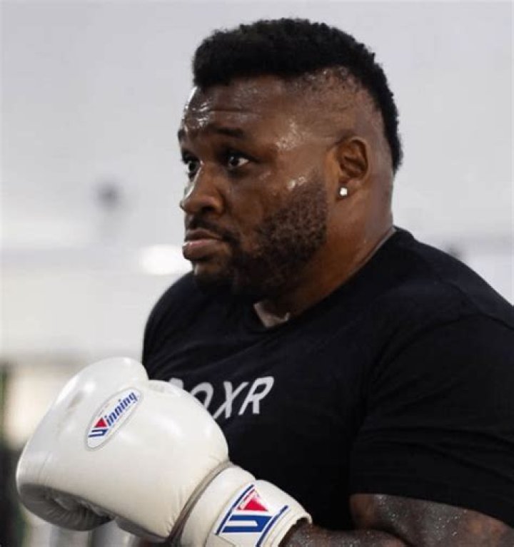 Meet Jarrell Miller’s Parents, Bio, Wiki, Age, Family, Ethnicity, Rap Music Video and More