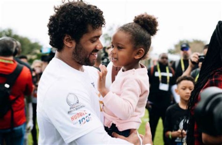 Meet Russell Wilson Daughter: Sienna Princess Williams 2023