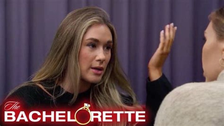 Memes & Tweets About Logan Switching From Rachel To Gabby On 'The Bachelorette'