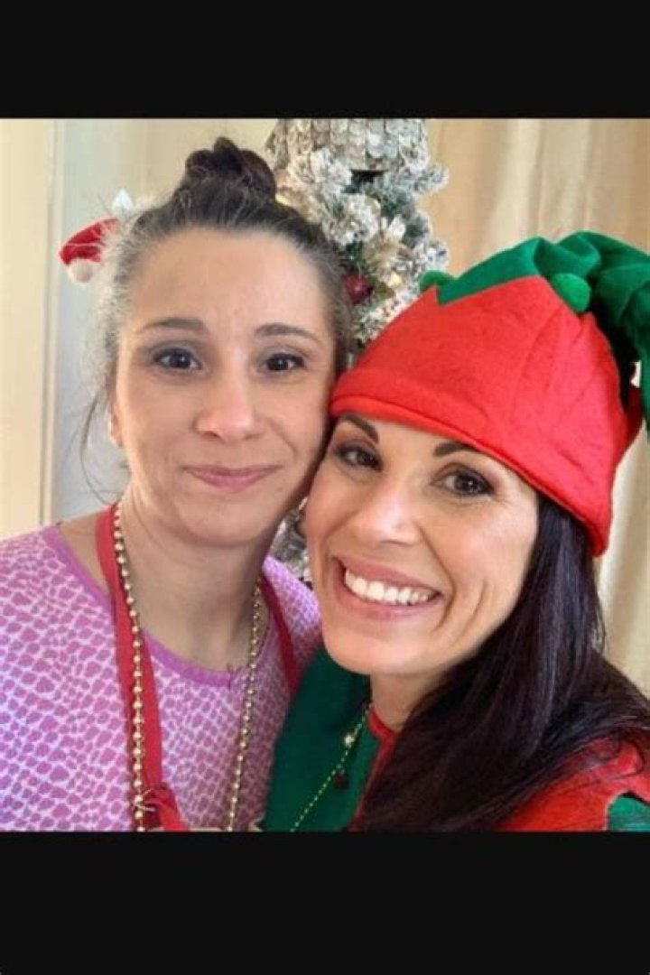 Mickie James Sister: Meet Susan And LaToya James