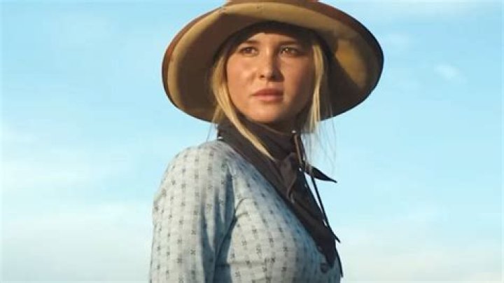 Miranda From Netflix's Trese Is Gorgeous In Real Life