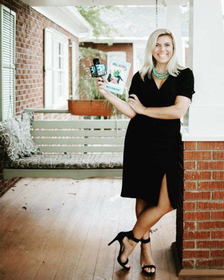 Molly Grantham (WBTV) Biography, Wiki, Age, Husband, Baby, Cancer, Salary, Instagram