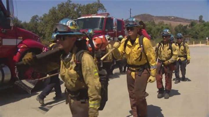 Multiple fire crews fight morning blaze in Rock Falls