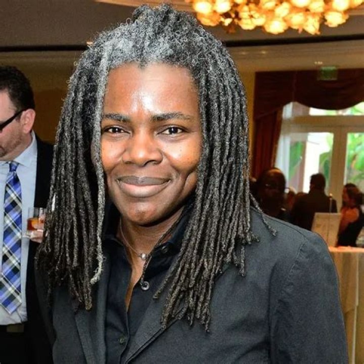 Net Worth, Age, Height, Girlfriend, Family & Career 2024