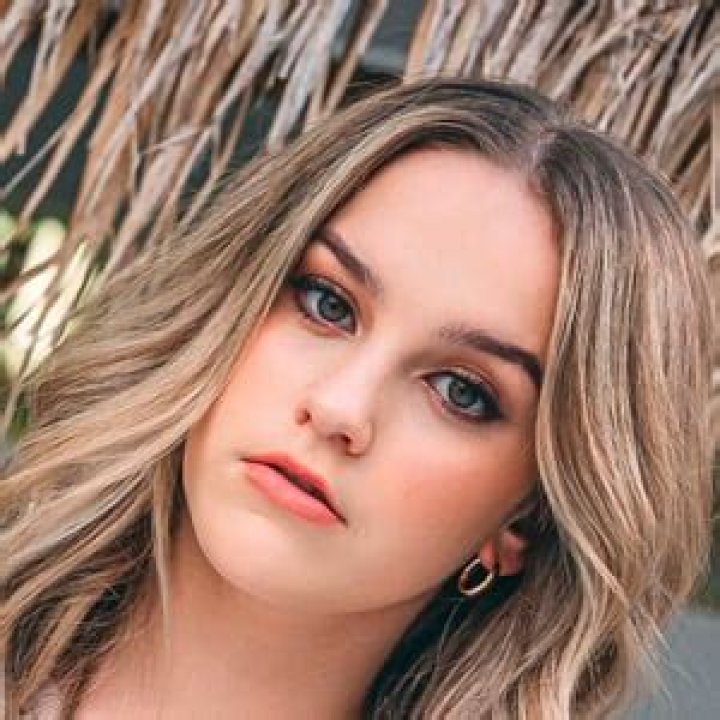 Nicola Crisa (Instagram Star) Wiki, Biography, Age, Boyfriend, Family, Facts and More