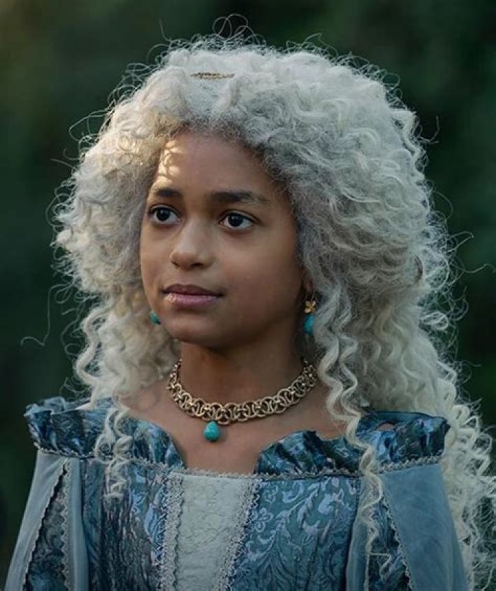 Nova Foueillis-Mosé Wiki, Age, Biography, Parents, Net Worth, Ethnicity
