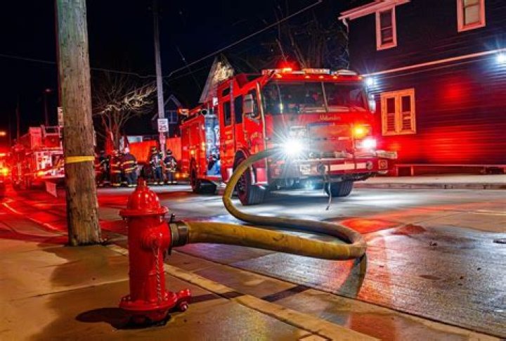 One dead in DeWitt apartment fire