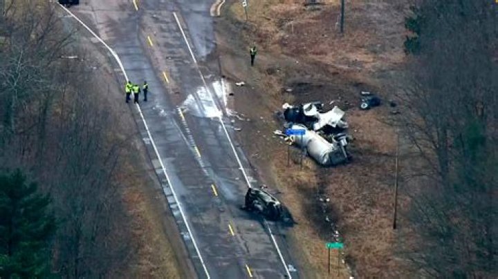 One dead in Knox County accident