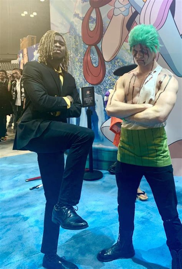 One Piece Fan Goes the Extra Mile for This Sanji Cosplay
