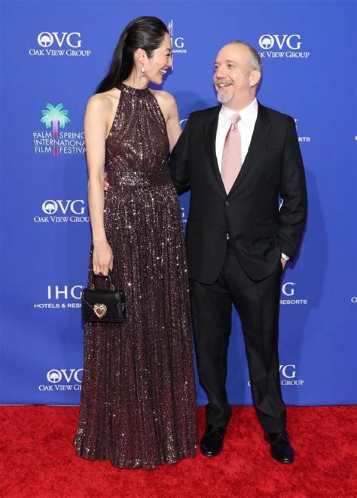 Paul Giamatti's Girlfriend: A Look Into His Love Life