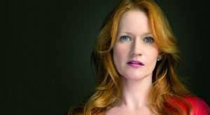 
Paula Malcomson Bio, Career, Boyfriend, Affair, Married, Fact, Height, Weight & Net worth