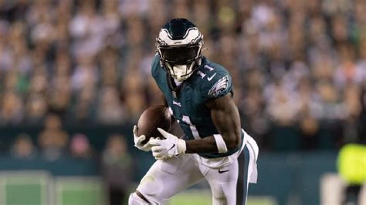 Philadelphia Eagles Re-Sign A.J. Brown with a $96,000,000 Contract Extension for 3 Years