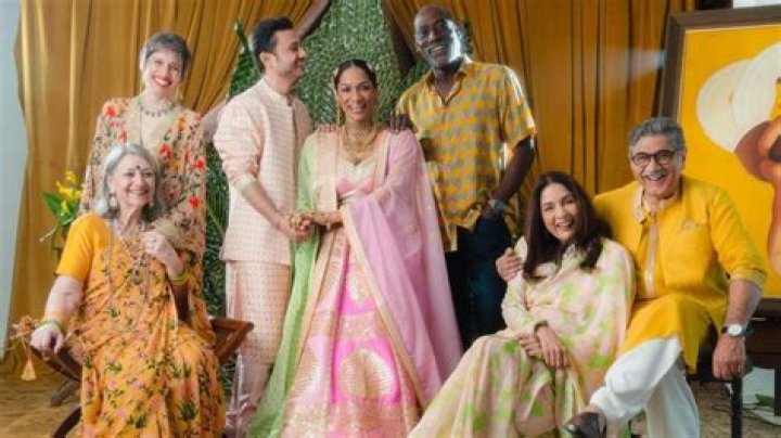 PICS: Alia Bhatt's mom Soni Razdan's fun girls' night with Neena Gupta and friends; 'Ain't no one like the best ones'