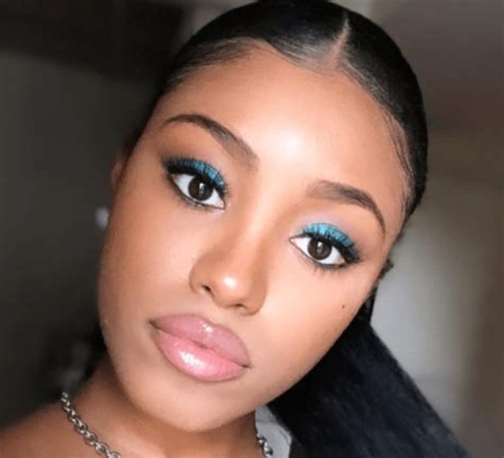 Precious Way (Actress) No-Makeup Look Revealed! Bio, Career, Family, Grammy 2023 And Skincare Routine